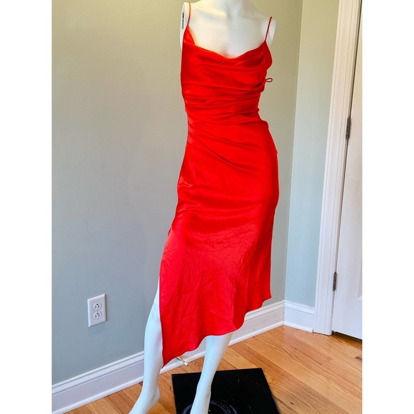 Alice + Olivia Vista Satin Asymmetric Dress. Size 2 - Picture 4 of 6